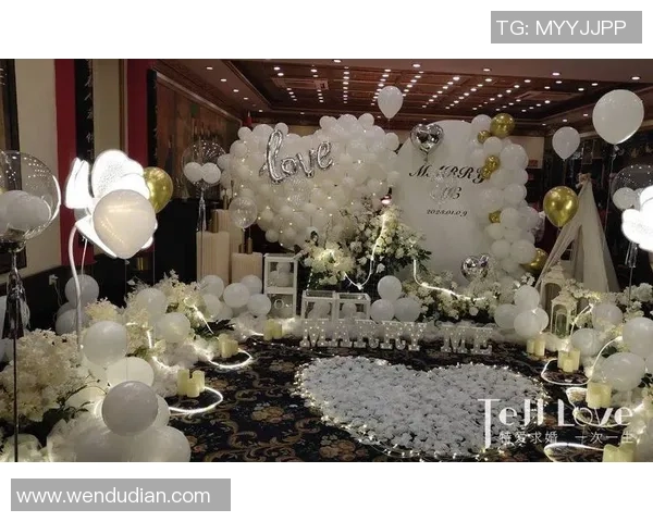 足球场上球星浪漫求婚瞬间 打破赛场界限见证爱情传奇 足球场上球星浪漫求婚瞬间 打破赛场界限见证爱情传奇