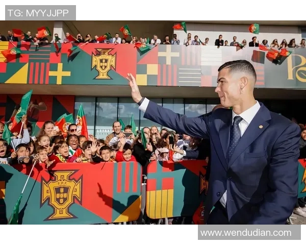 足球明星财富揭秘：他们的年收入到底有多惊人，奢华生活背后的秘密