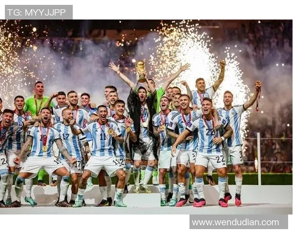 阿根廷足球队传奇球星合影展现风采与荣耀 阿根廷足球队传奇球星合影展现风采与荣耀