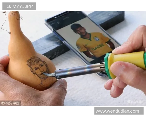 如何制作足球球星手帐视频教程从零开始打造专属球迷收藏册 如何制作足球球星手帐视频教程从零开始打造专属球迷收藏册